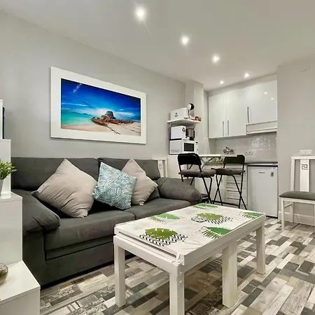 In Near Seabeach Apartment Torremolinos